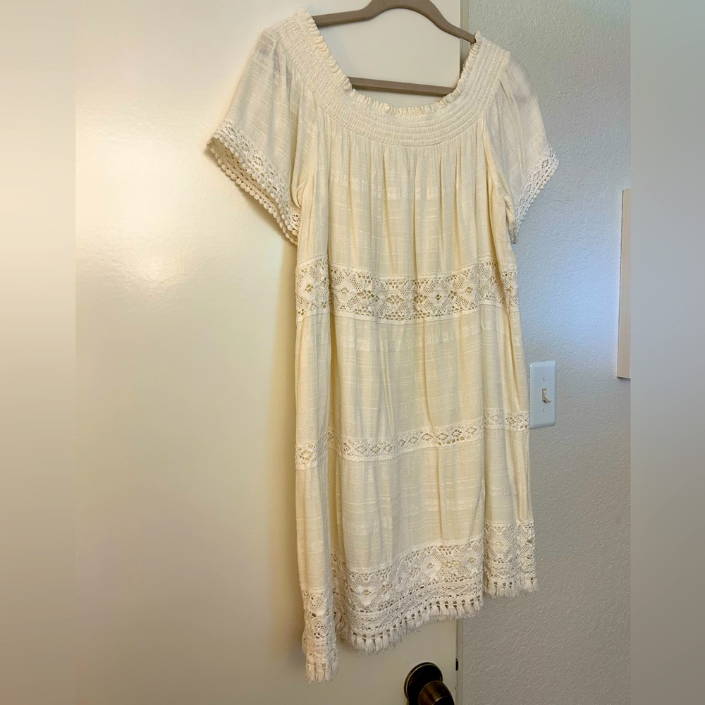 American Eagle Off shoulder dress